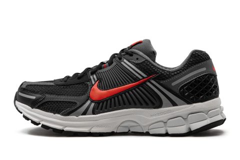 Nike Air Zoom Vomero 5 "black Picante Red"