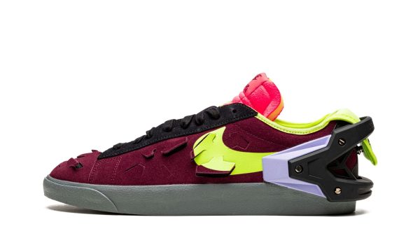 Nike Blazer Low "acronym Night Maroon"