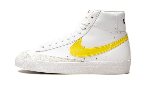 Nike Blazer Mid 77 Essential Wmns "translucent Yellow Swoosh"