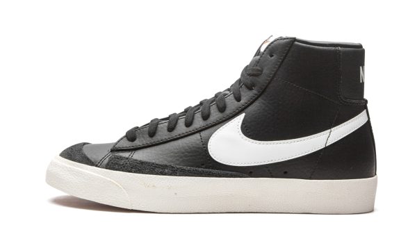 Nike Blazer Mid '77 Vintage Black / Sail / Sail