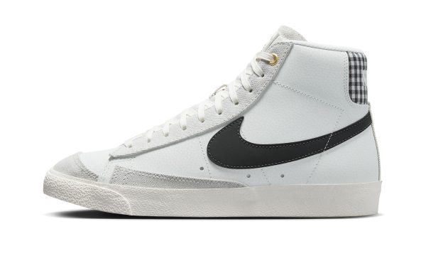 Nike Blazer Mid '77 "designed Fresh"