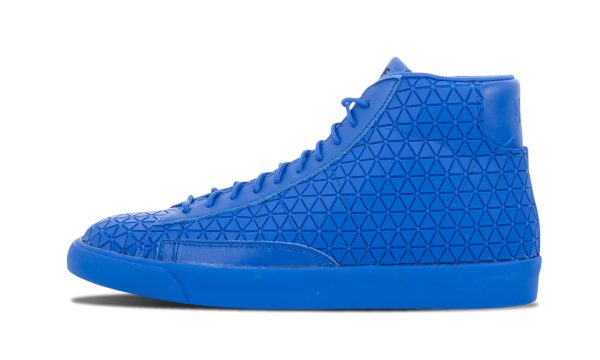 Nike Blazer Mid Metric Qs