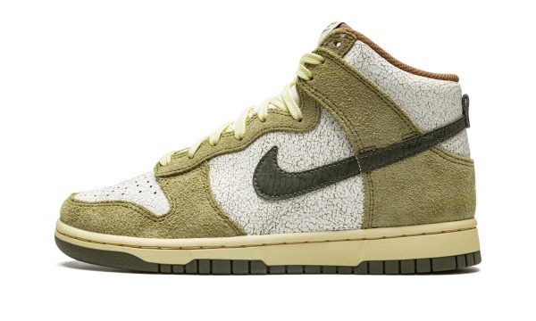 Nike Dunk Hi Retro "re-raw Halloween"