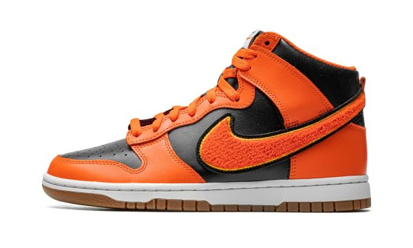 Nike Dunk High "chenille - Safety Orange"