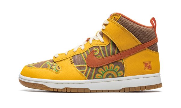 Nike Dunk High "somos Familia"