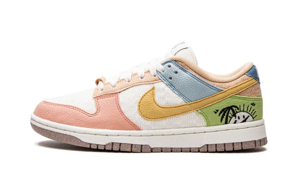 Nike Dunk Lo Se Wmns "sun Club"