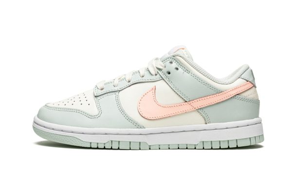 Nike Dunk Low Wmns "barely Green"