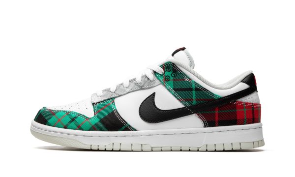 Nike Dunk Low "tartan Plaid"