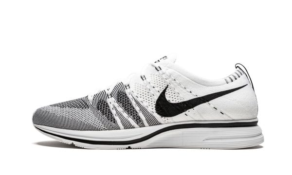 Nike Flyknit Trainer "2017 Release"