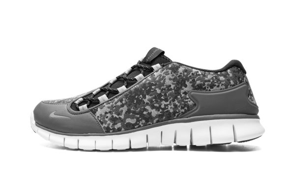 Footscape Free "black/white"