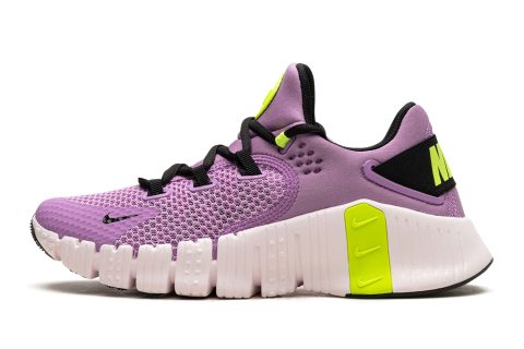 Free Metcon 4 Wmns "fuchsia"