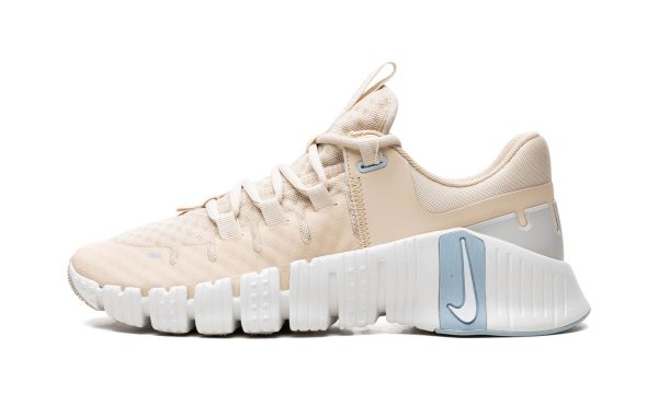 Nike Free Metcon 5 Wmns "sanddrift"