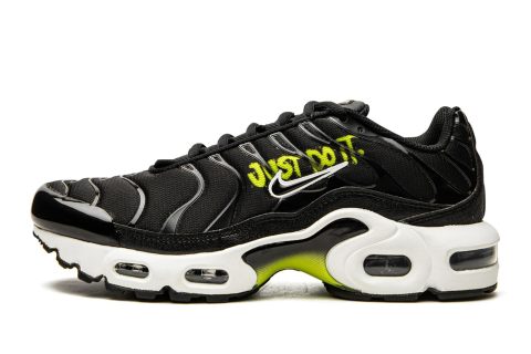 Nike Kids Air Max Plus Gs "black / Volt"