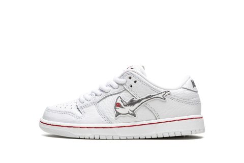 Nike Kids Sb Dunk Low "great White Shark"