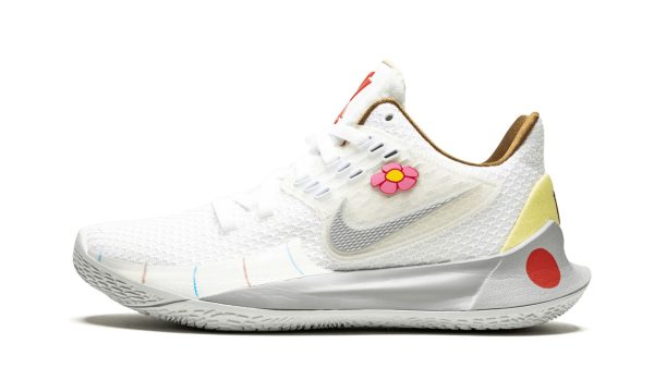 Nike Kyrie Low 2 "spongebob Squarepants - Sandy Cheeks"