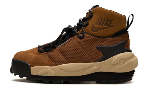 Nike Magmascape "sacai - Light British Tan"