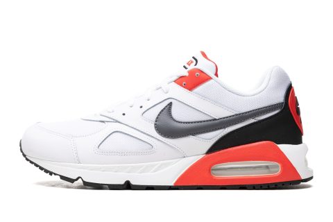 Nike Nike Air Max Ivo "habanero Red"