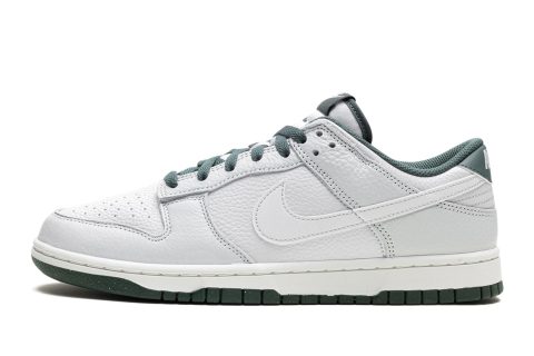 Nike Dunk Low "vintage Green"