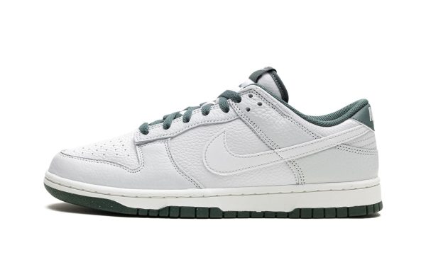 Nike Dunk Low "vintage Green"