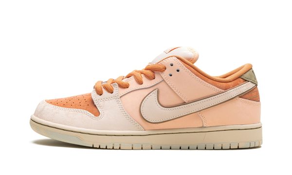 Nike Sb Dunk Low Pro Prm "guava Ice"