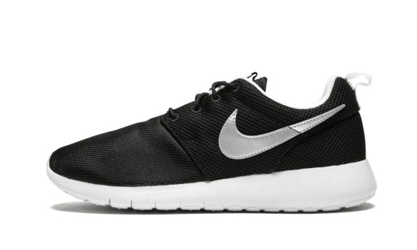 Nike Roshe One (gs) Black / Mtllc Silver-white-white