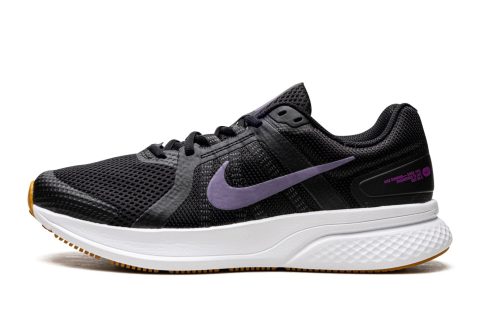 Nike Run Swift 2 Black / Canyon Purple-gold Suede