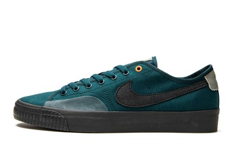 Nike Sb Blazer Court "daan Van Der Linden"