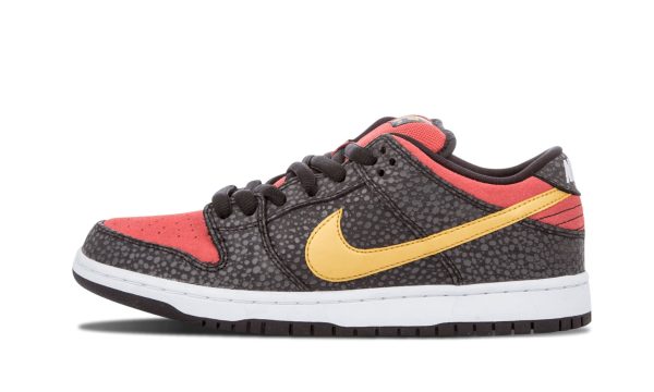 Nike Sb Dunk Low Premium Qs "walk Of Fame"