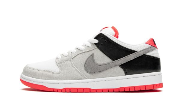 Nike Sb Dunk Low "infrared"