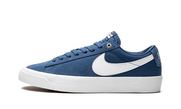 Nike Sb Zoom Blazer Low Pro Gt