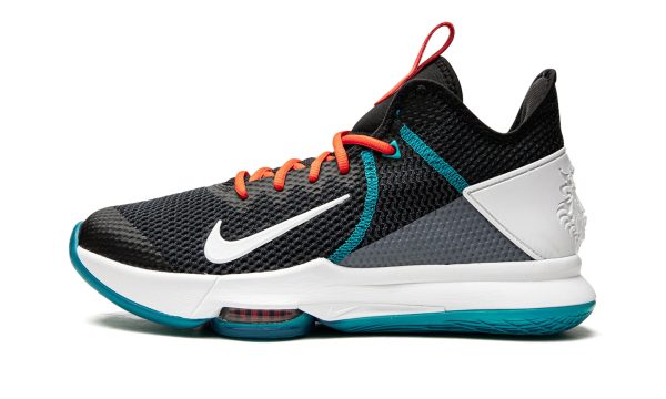 Nike Witness Iv "red Carpet"