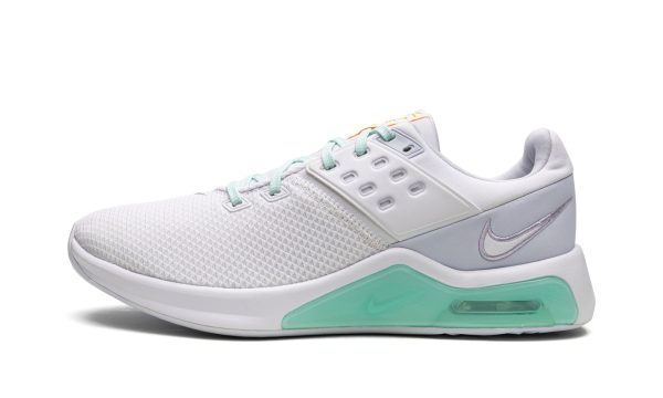 Nike Wmns Air Max Bella Tr 4