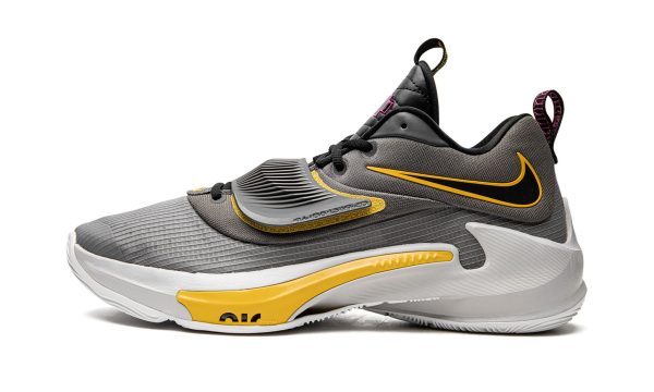 Nike Zoom Freak 3 "low Battery"