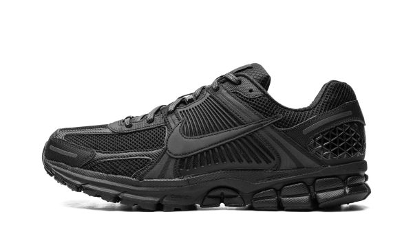 Nike Zoom Vomero 5 "triple Black"