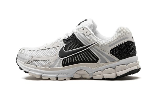 Nike Zoom Vomero 5 "white / Black"