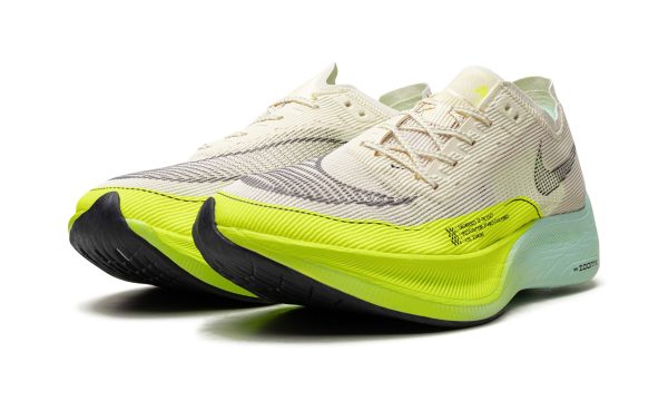 Nike Zoomx Vaporfly Next% 2 "coconut Milk Ghost Green"