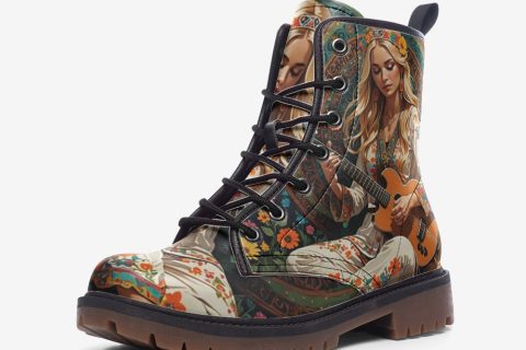 Blonde Guitarist: Stylish And Lightweight Leather Boots For Bohemian Hippies