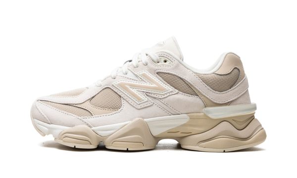 9060 "beige White"