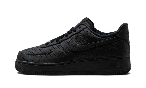 Air Force 1 Low Sp "triple Black Perforated"