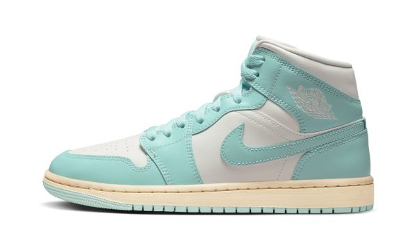 Air Jordan 1 Mid Wmns "light Dew"