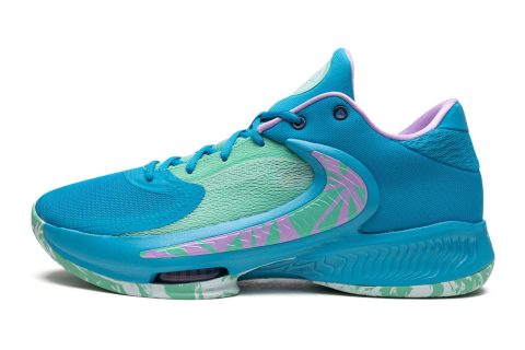 Zoom Freak 4 "birthstone"